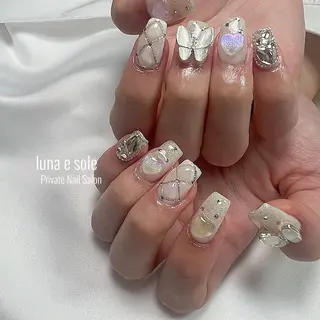 ネイル Luna e  Soleのネイルデザイン