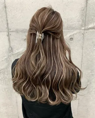 カラー LINOET NAGOYA所属・中川 来紀のヘアスタイル