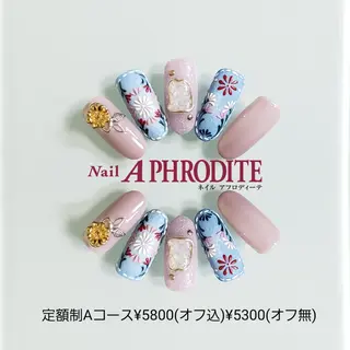 ネイル Nail  Aphroditeのネイルデザイン