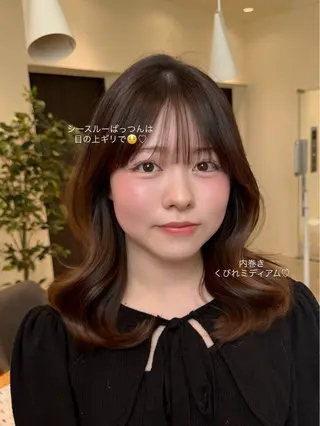 ミディアム VIEW GINZA所属・fitするカット♡ 暖色/ふうか◠‿◠のヘアスタイル