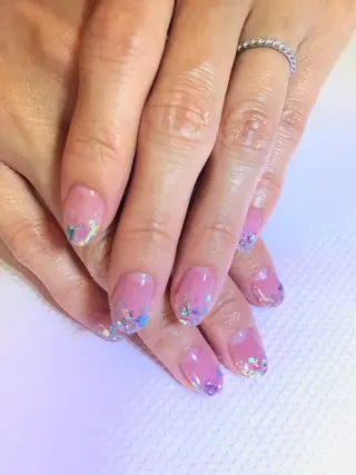 ネイル 髙城 亜紀のネイルデザイン