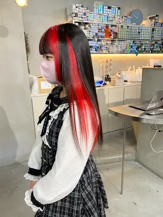 ロング カラー qulim所属・前橋 姫奈のヘアスタイル