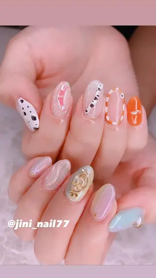 ネイル JINI NAIL所属・ジニ ネイルのネイルデザイン