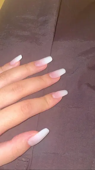 ネイル 細矢 咲花のネイルデザイン