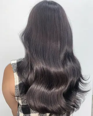 カラー LINOET NAGOYA所属・中川 来紀のヘアスタイル