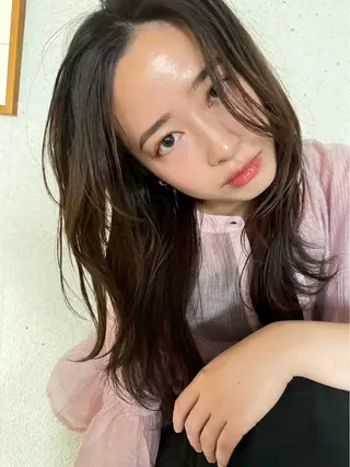 ロング 透明感ダブルカラー/ 諸岡ひばりのヘアスタイル