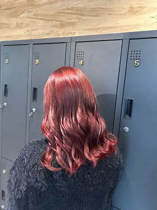 セミロング カラー suri-ru hair【スリールヘアー】所属・FURUSAWA AOIのヘアスタイル