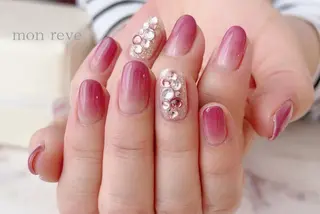 ネイル mon reve所属・mon reveのネイルデザイン