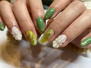 ネイル 表参道colore所属・表参道colore店 REICAのネイルデザイン