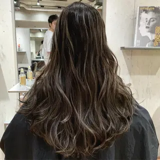 ロング カラー Bree"ze所属・大河原 修太のヘアスタイル