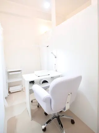 ネイル nano nail☁ 丸の内駅💫のネイルデザイン