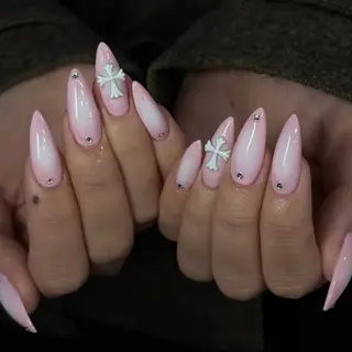 ネイル Haluca 長さ出し🍀のネイルデザイン