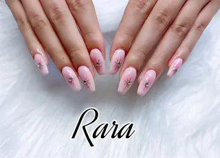 ネイル Nail salon Raraのネイルデザイン