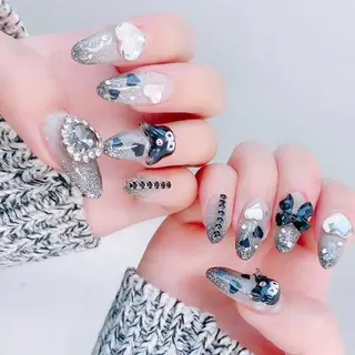 ネイル Nail salon Honey Beeのネイルデザイン