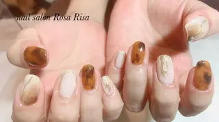 ミディアム ネイル ネイルスタジオ シェイクユアハンズのネイルデザイン