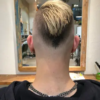 ショート カラー メンズ BRUNTJET所属・MAEDA MADOKAのヘアスタイル