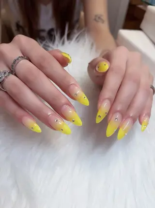 ネイル ✩.*˚ kanaのネイルデザイン