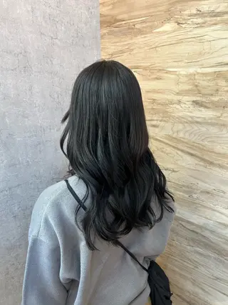 ロング カラー suri-ru hair【スリールヘアー】所属・FURUSAWA AOIのヘアスタイル