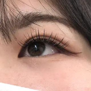 マツエク・マツパ まつパ/暗髪カラー/ 縮毛矯正/若菜ほのかのマツエク・マツパデザイン