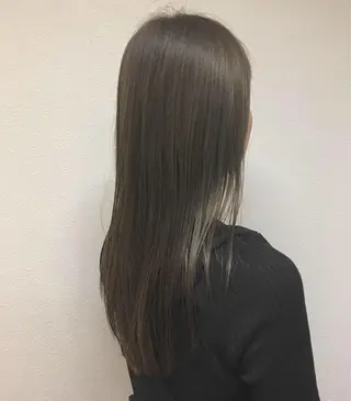 ロング カラー 斉藤 貴也のヘアスタイル
