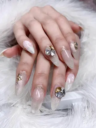 ネイル JOJOネイル所属・JOJO ネイルのネイルデザイン