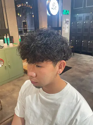 パーマ メンズ litbyfifth 濵崎寛太のヘアスタイル