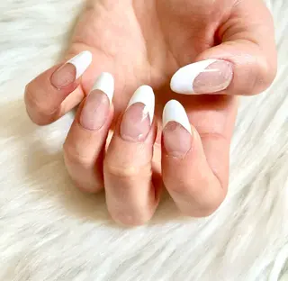 富岡 妃奈のネイルデザイン