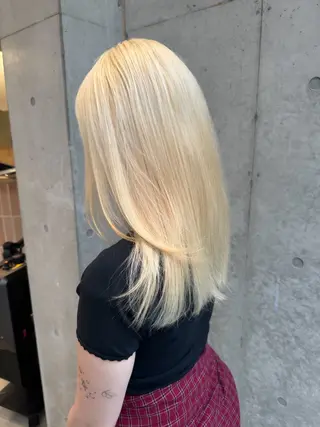 ミディアム カラー ヘアアレンジ ミニボブ/ブリーチ 🌈MISATOのヘアスタイル