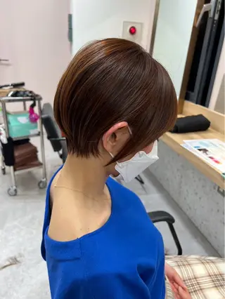 ショート 透明感カラー🩵 レイヤーカット/韓国のヘアスタイル