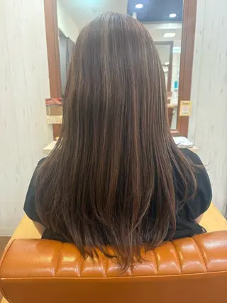 ロング エアービジュー所属・宮越 えこのヘアスタイル