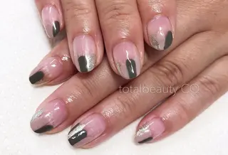 ネイル トータルビューティー CQのネイルデザイン