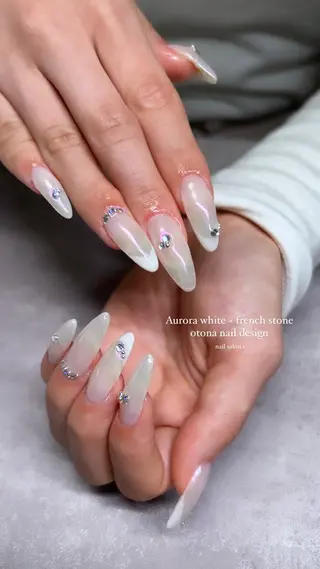 ネイル 関山 志乃のネイルデザイン