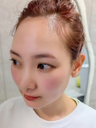 アイブロウ Morphome所属・【Morphome】 hinaのエステ・リラクイメージ