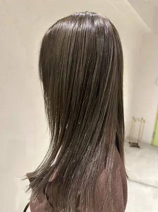ロング カラー ambient所属・渡邉 ひかるのヘアスタイル