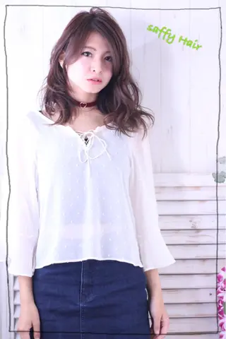 ミディアム Saffyハリウッド トリートメント◎のヘアスタイル