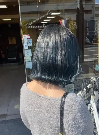 ミディアム カラー ヘアアレンジ HAIRSALONLOOP所属・川上 麻梨阿のヘアスタイル