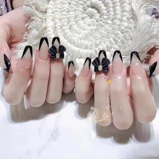 ネイル ネイルサロン 9Carats神田のネイルデザイン