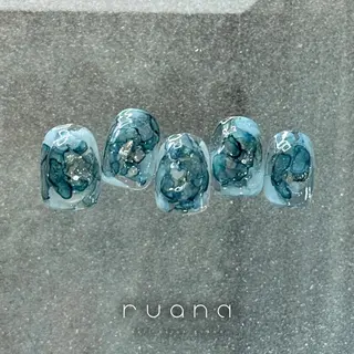 ネイル 名村 優希のネイルデザイン