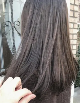 セミロング カラー botan🪽 ARISAのヘアスタイル