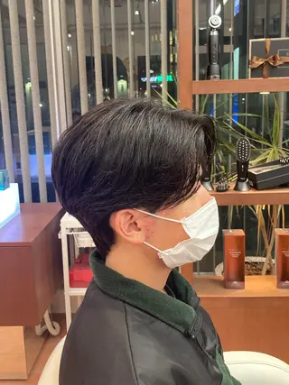 ショート パーマ メンズ アイブロウ Agu hair mieux宮崎大塚店所属・デザインカラー✨ 日高桃佳のヘアスタイル