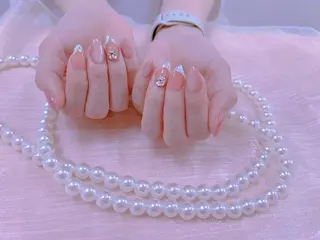 ネイル はぴねす所属・横浜 美夢のネイルデザイン