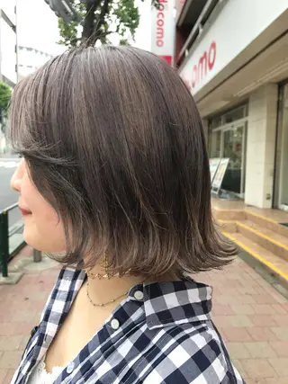 ミディアム ハッシュカット/ハイ トーン/MANAMIのヘアスタイル