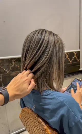 セミロング カラー 海外デザイン🇺🇸 石渡諒太のヘアスタイル