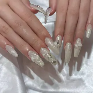 ネイル Hiyori ✧*。のネイルデザイン