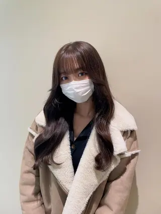 セミロング カラー ヘアアレンジ Ella所属・nana【艶髪】/ レイヤー/縮毛矯正のヘアスタイル