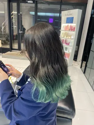 セミロング keen 吉祥寺所属・【韓国❤️海外ヘア】 AYAKAのヘアスタイル