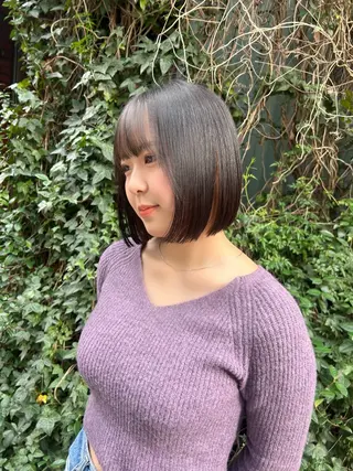 ショート カラー 僕なら縮毛矯正してて もブリーチできますのヘアスタイル