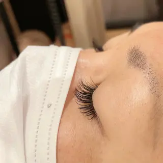 マツエク・マツパ 西村 未羽/ﾏﾂｴｸ /網紅/ﾊﾟﾘのマツエク・マツパデザイン