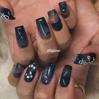 ネイル Chipieee Ikukoのネイルデザイン