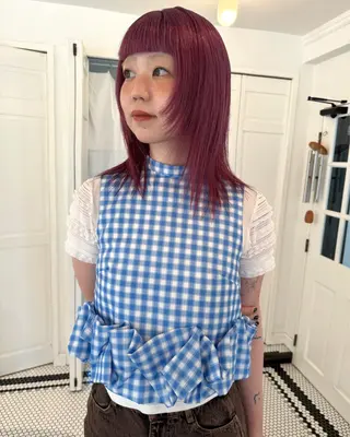 カラー ブリーチカラー🎀 韓国風/寺門美優のヘアスタイル